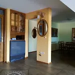 Nella *